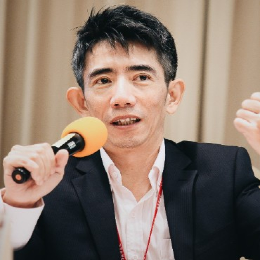汪宏倫